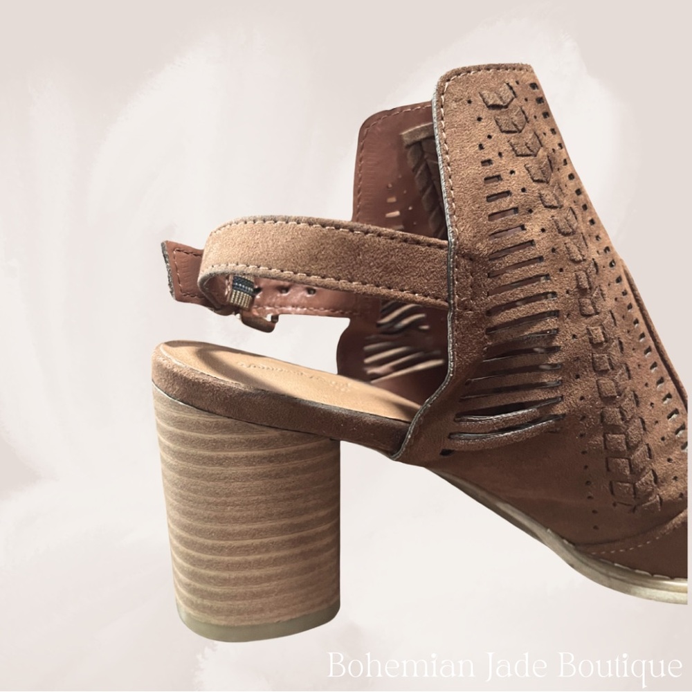 Universal Thread Brown Sling Back Peep Toe Mule Heels - Picture 3 of 4